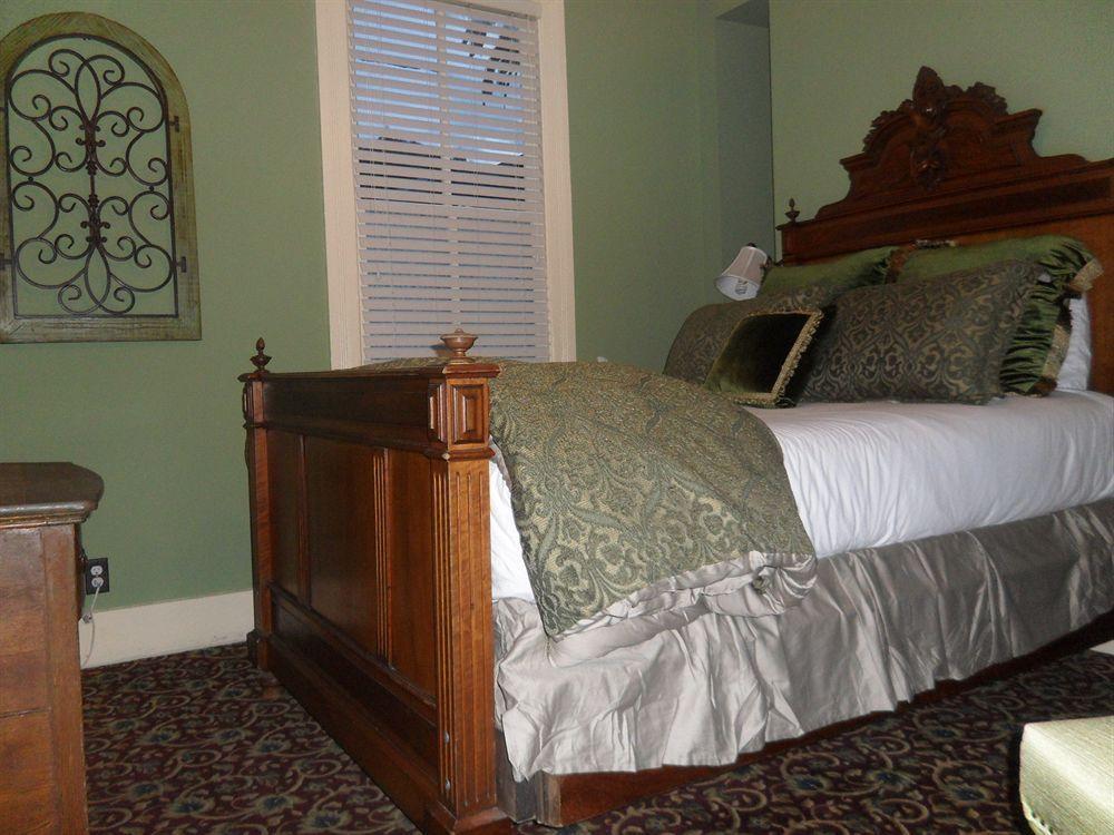 Carriage Way Inn Bed & Breakfast Adults Only - 21 Years Old And Up Сент-Огастин Экстерьер фото