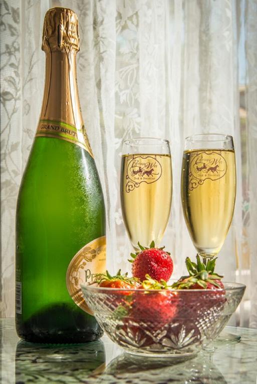 Carriage Way Inn Bed & Breakfast Adults Only - 21 Years Old And Up Сент-Огастин Экстерьер фото