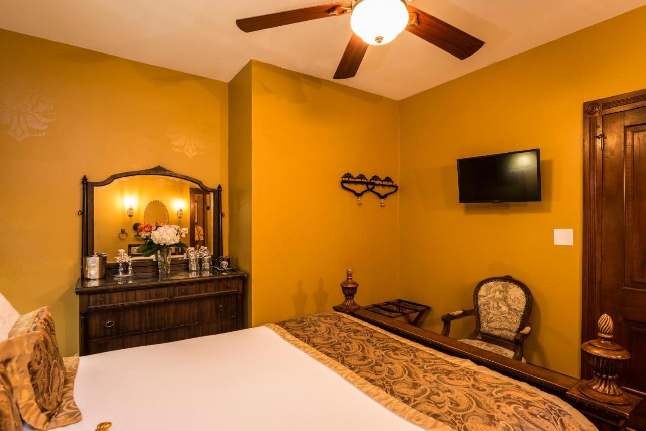 Carriage Way Inn Bed & Breakfast Adults Only - 21 Years Old And Up Сент-Огастин Экстерьер фото