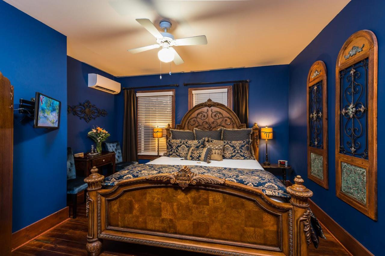 Carriage Way Inn Bed & Breakfast Adults Only - 21 Years Old And Up Сент-Огастин Экстерьер фото