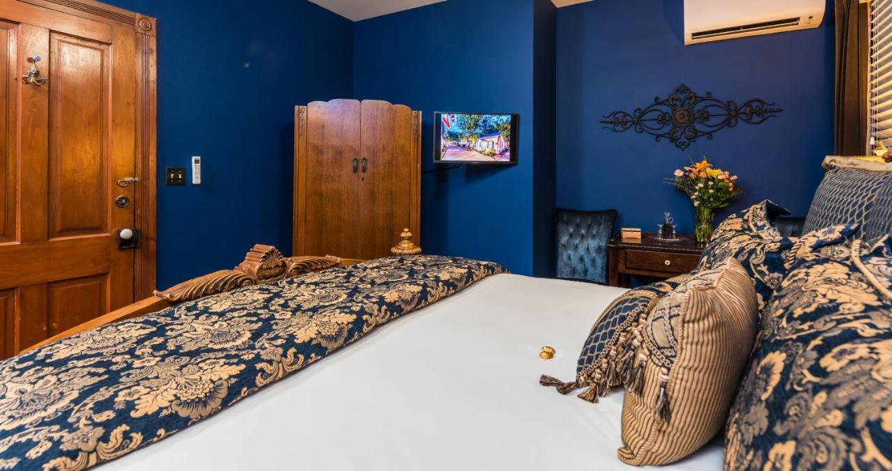 Carriage Way Inn Bed & Breakfast Adults Only - 21 Years Old And Up Сент-Огастин Экстерьер фото